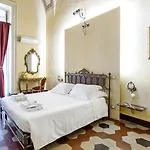 Πανσιόν Let's 4*