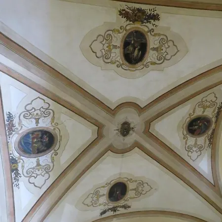 Let's Casa de hóspedes 4*